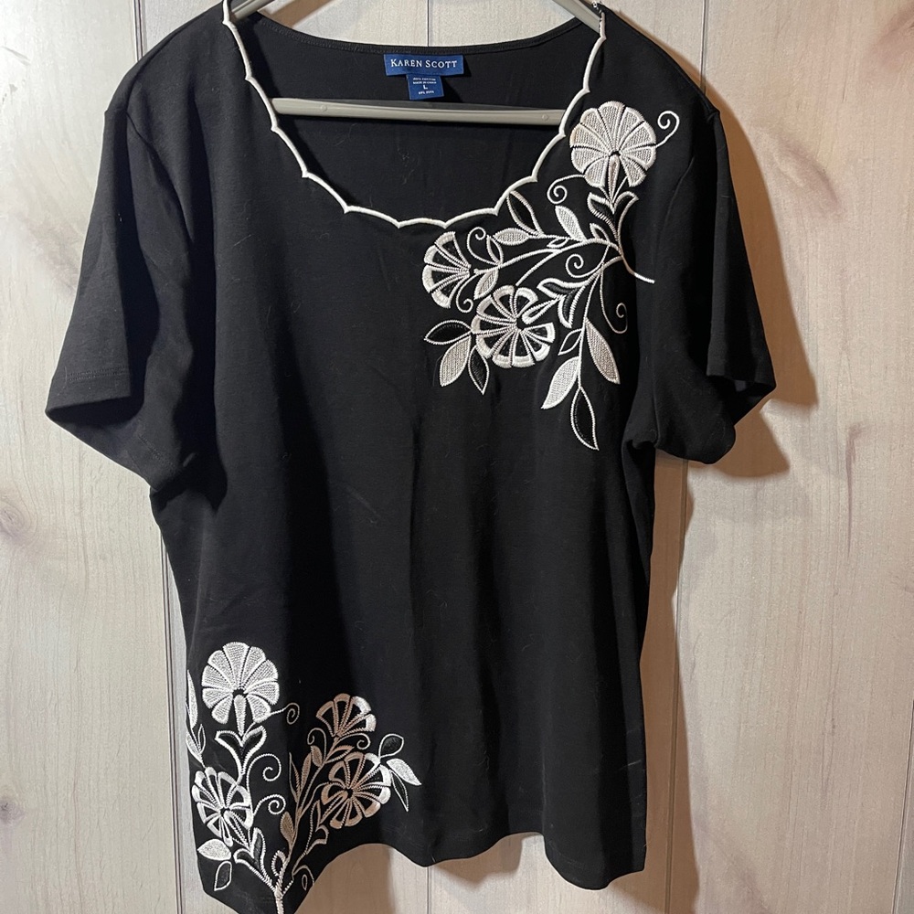 100 % Cotton Karen Scott Jet Black Floral Embroidered Women's Top